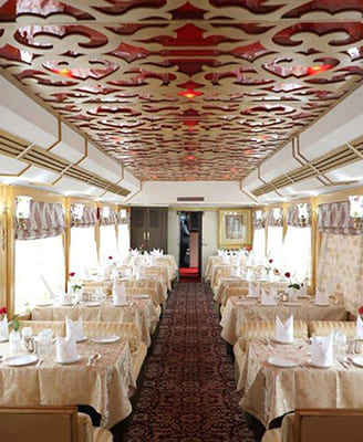 Palace on Wheels Travel Package